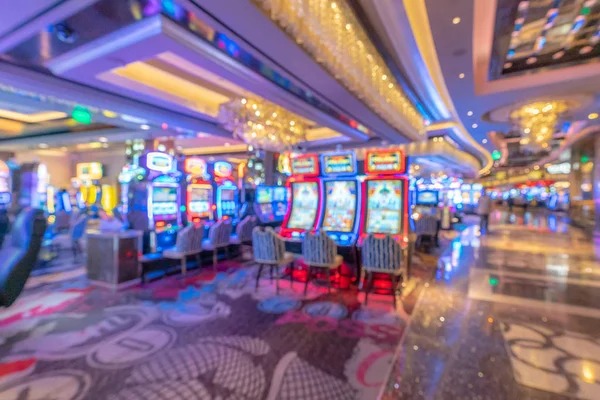 Live Sic Bo table at cuan404 with dice roll capture and betting zones